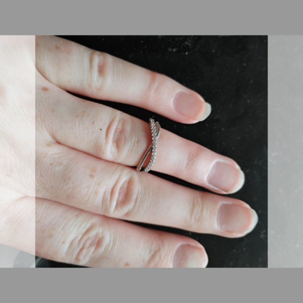 Unique Ring